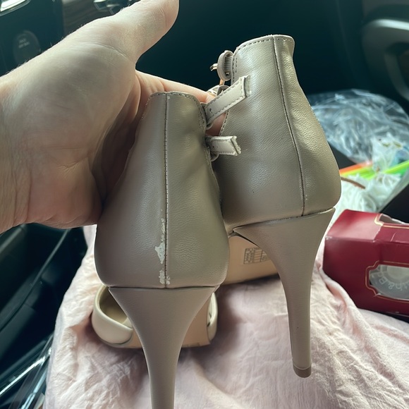 Forever 21 Heels. - Picture 4 of 5